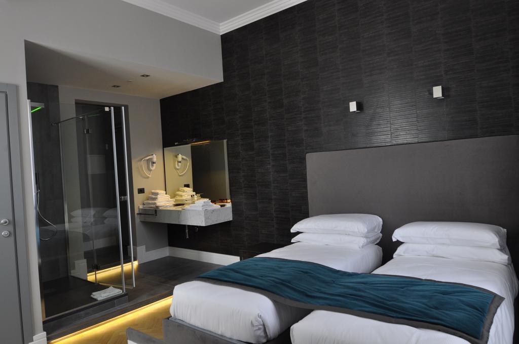 Place 24 Suites & Wellness Rome Room photo