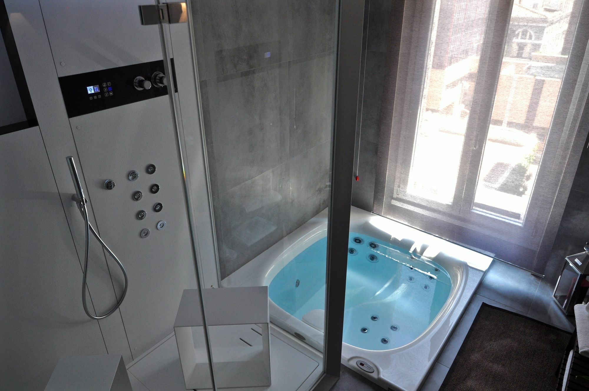 Place 24 Suites & Wellness Rome Exterior photo